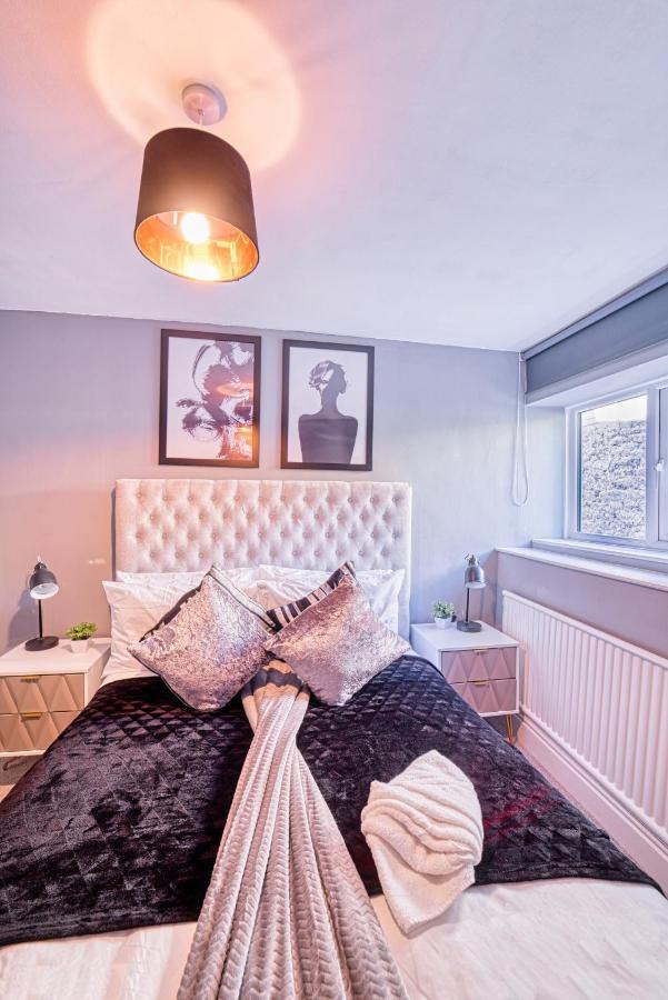 The Stylish Gem Of Bath - Football Table - Sleeps 10 Экстерьер фото